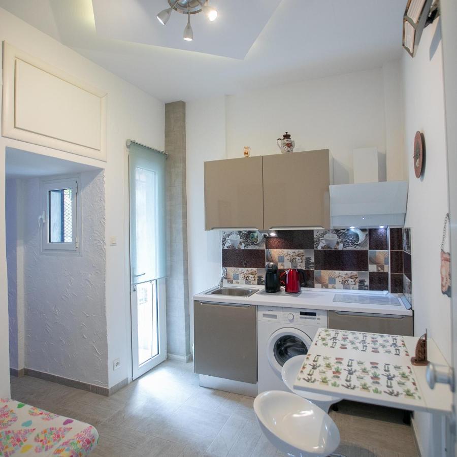 Orange And Blue Studio Downtown 5 Min From White Tower Apartment Tesalonika Bagian luar foto