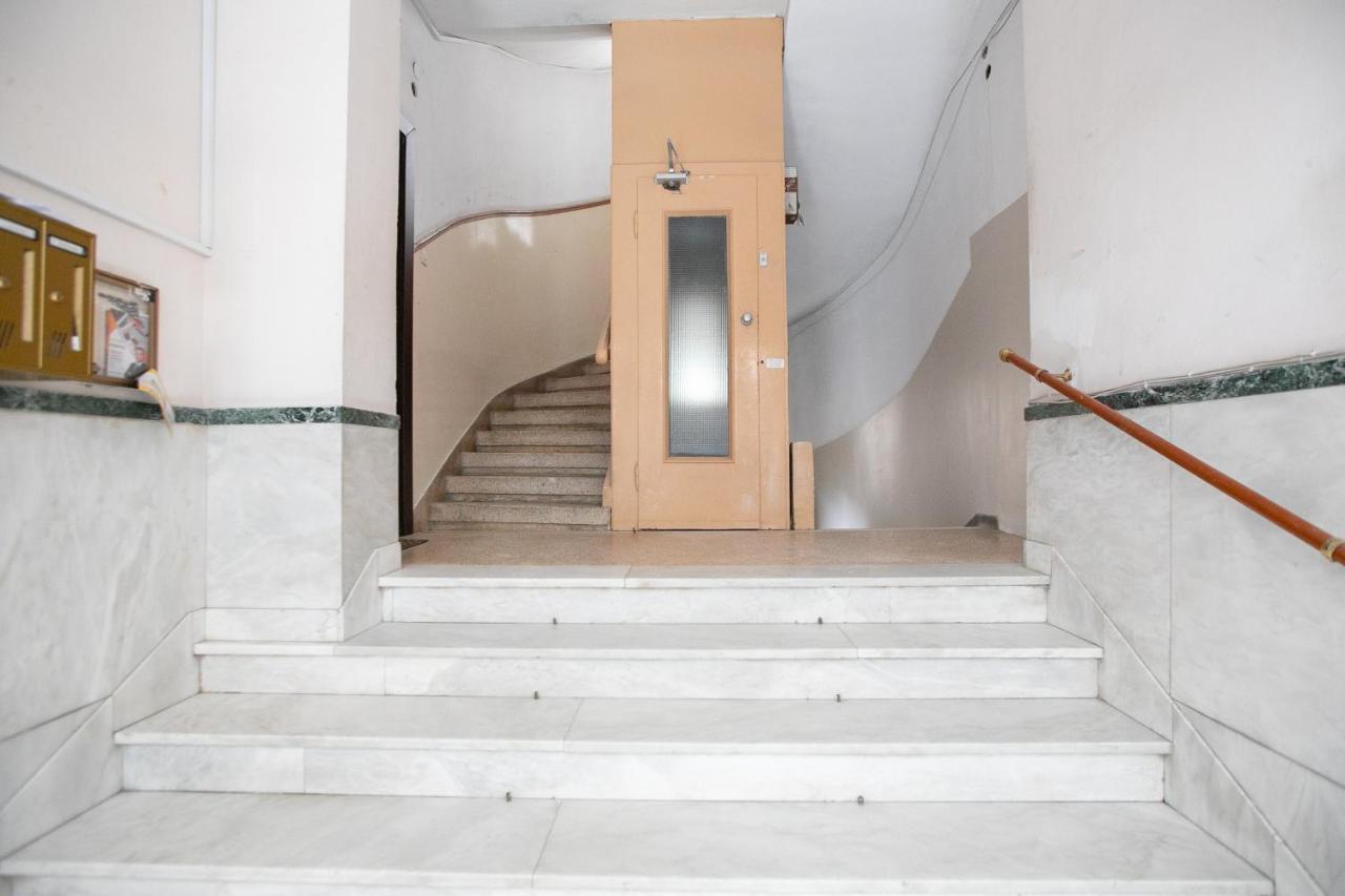 Orange And Blue Studio Downtown 5 Min From White Tower Apartment Tesalonika Bagian luar foto
