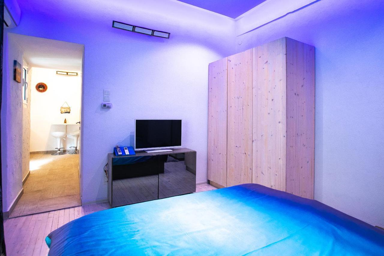 Orange And Blue Studio Downtown 5 Min From White Tower Apartment Tesalonika Bagian luar foto